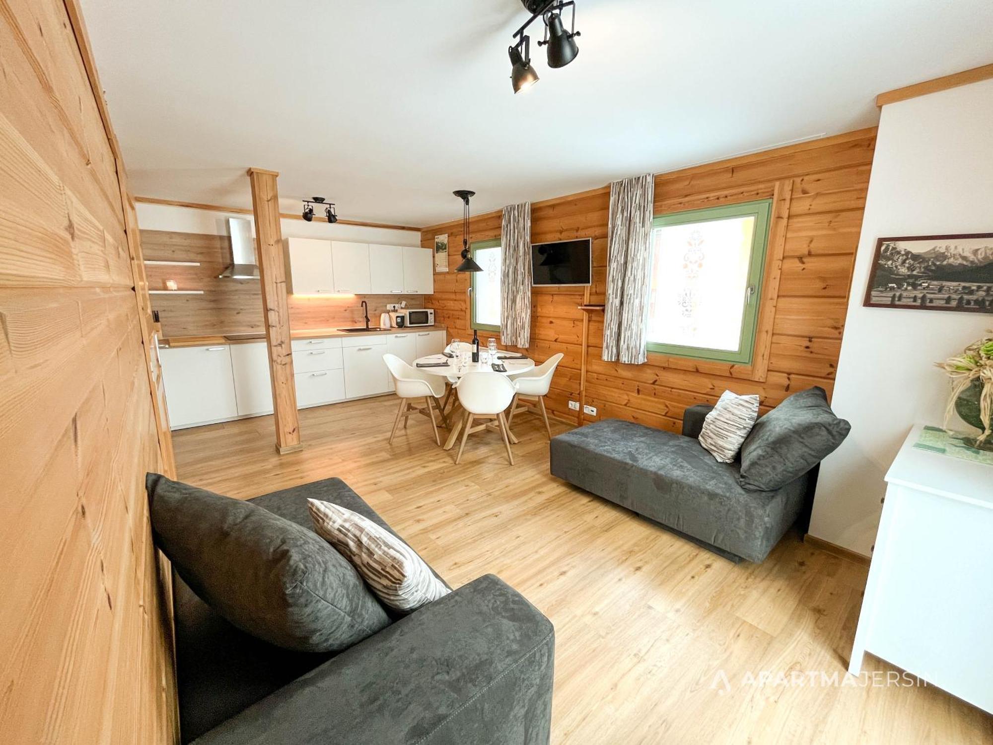 Jersin Apartment Ratece